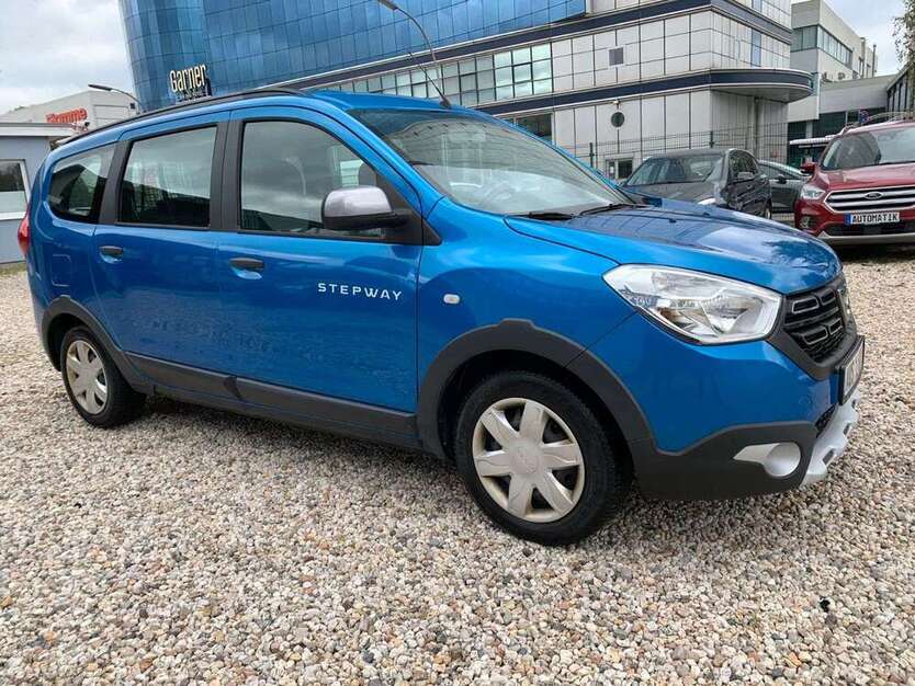 Dacia Lodgy 32.804 km 13.999 € Berlin-Spandau 13597