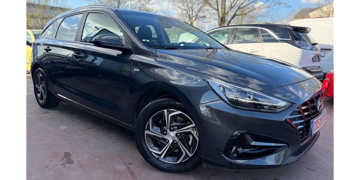 Hyundai i30 149.000 km 11.990 &euro; Bad Saarow 15526