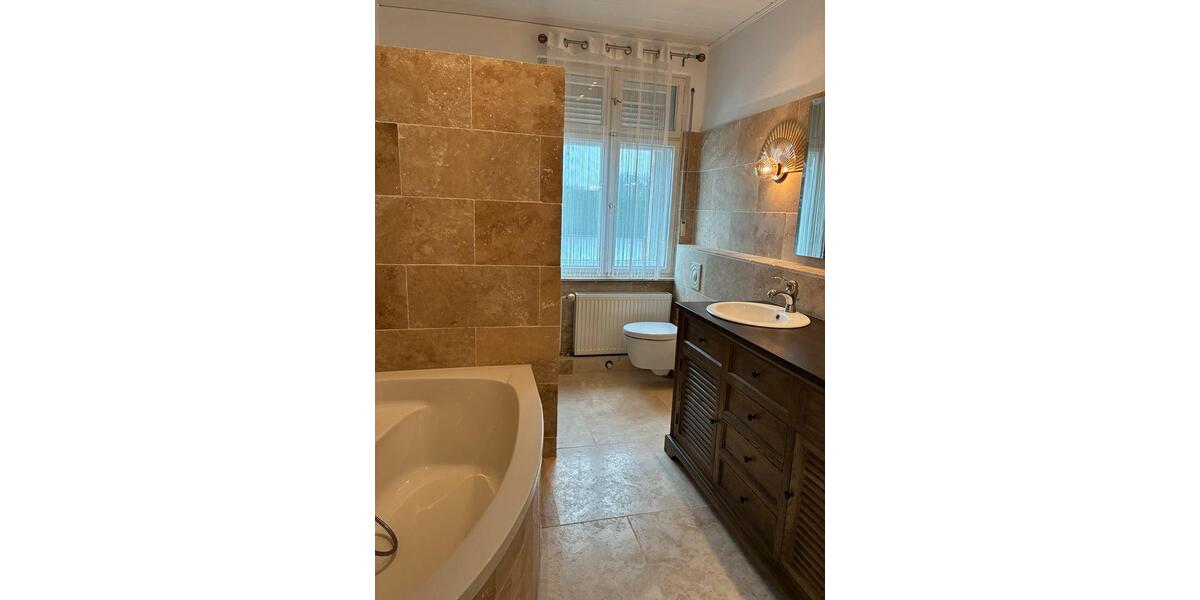 Doppelhaushälfte Berlin Tempelhof-Schöneberg - 3 Zimmer, 115 m&sup2;, 2.400&euro; | Angebot:25861425