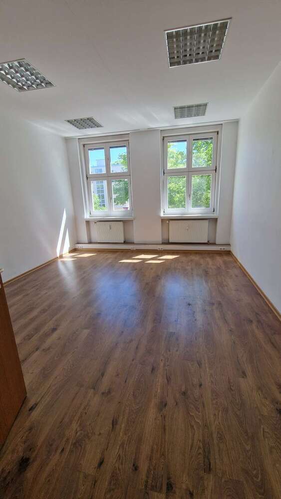 Büro in Berlin 700 € 23 m²