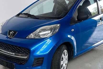 Peugeot 107 17.981 km 3.999 € Potsdam-Drewitz 14478
