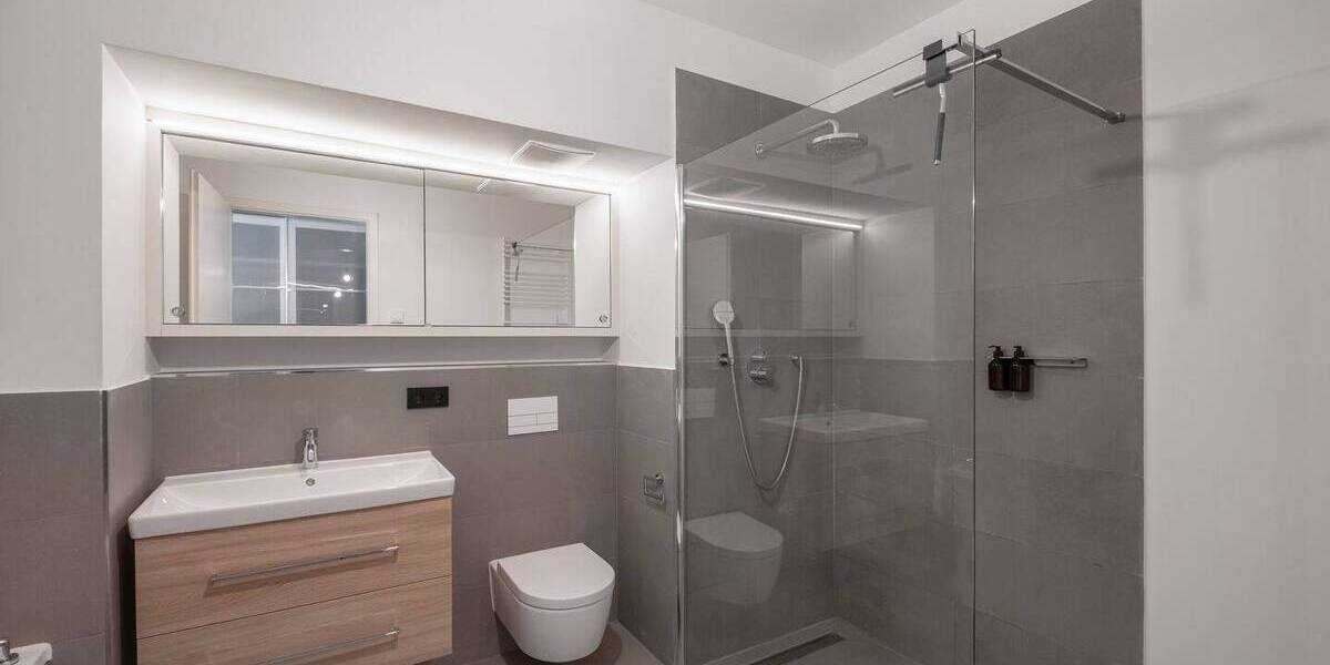 Etagenwohnung Berlin Mitte - 4 Zimmer, 124 m&sup2;, 1.095.000&euro; | Angebot:26754015
