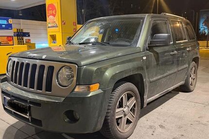 Jeep Patriot 196.000 km 3.998 &euro; Velten 16727