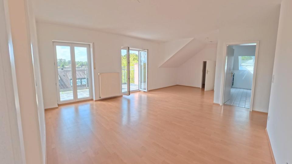 Dachgeschoßwohnung Erkner - 2 Zimmer, 67 m&sup2;, 189.000&euro; | Angebot:26516362
