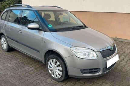 Skoda Fabia 280.000 km 1.250 &euro; Berlin 12045