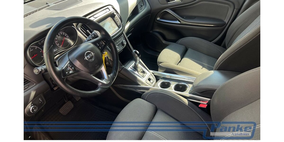 Opel Zafira Innovation*7-Sitz*R-Cam*Lkrhg*SHZ*Navi* 149.980 km 12.480 &euro; Berlin 13187