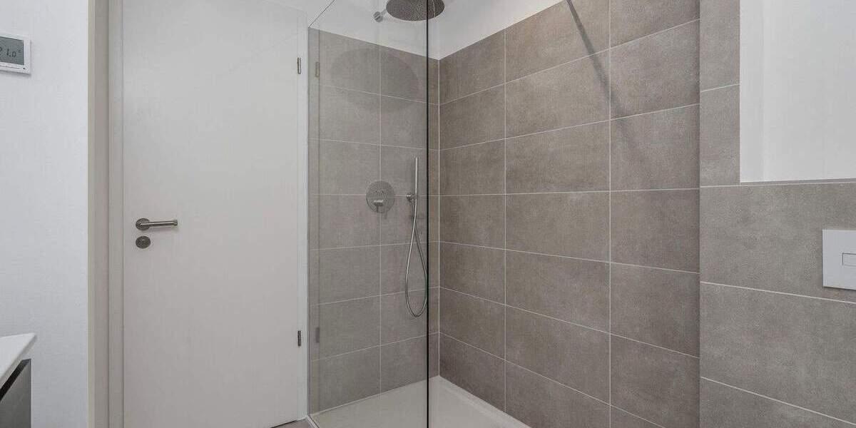 Etagenwohnung Berlin Wannsee - 3 Zimmer, 92 m&sup2;, 640.000&euro; | Angebot:24242507