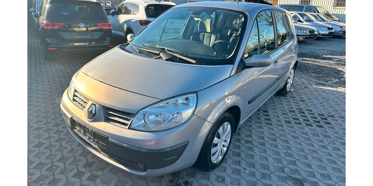 Renault Scenic 135.890 km 2.290 &euro; Hoppegarten 15366