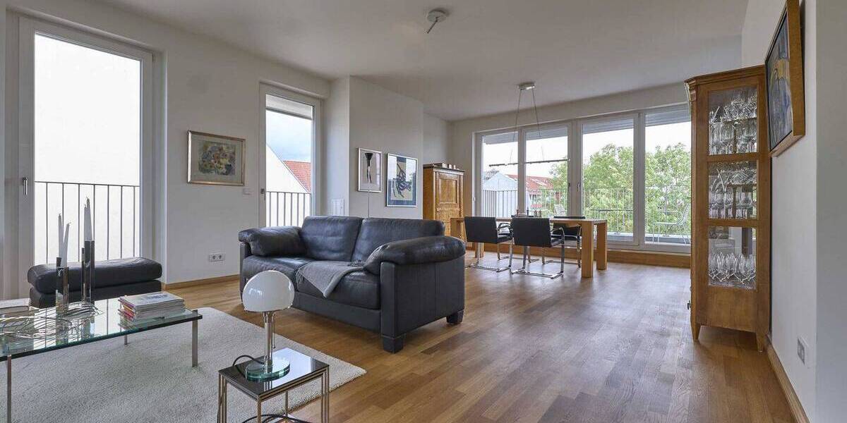 Elegantes Penthouse mit Terrassenblick und Liftzugang 4 zimmer