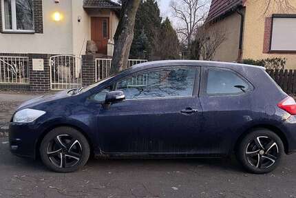 Toyota Auris 144.121 km 3.500 &euro; Berlin 12683