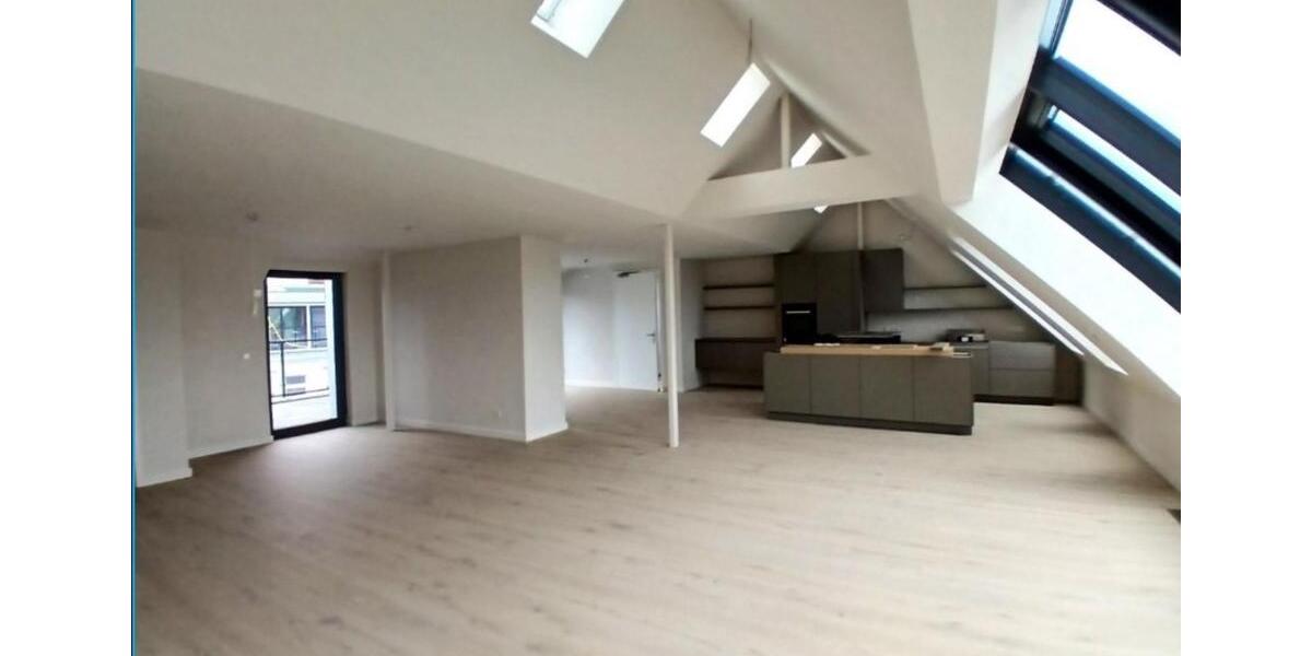 Dachgeschoßwohnung Berlin Neukölln - 4 Zimmer, 184 m&sup2;, 4.050&euro; | Angebot:24851903