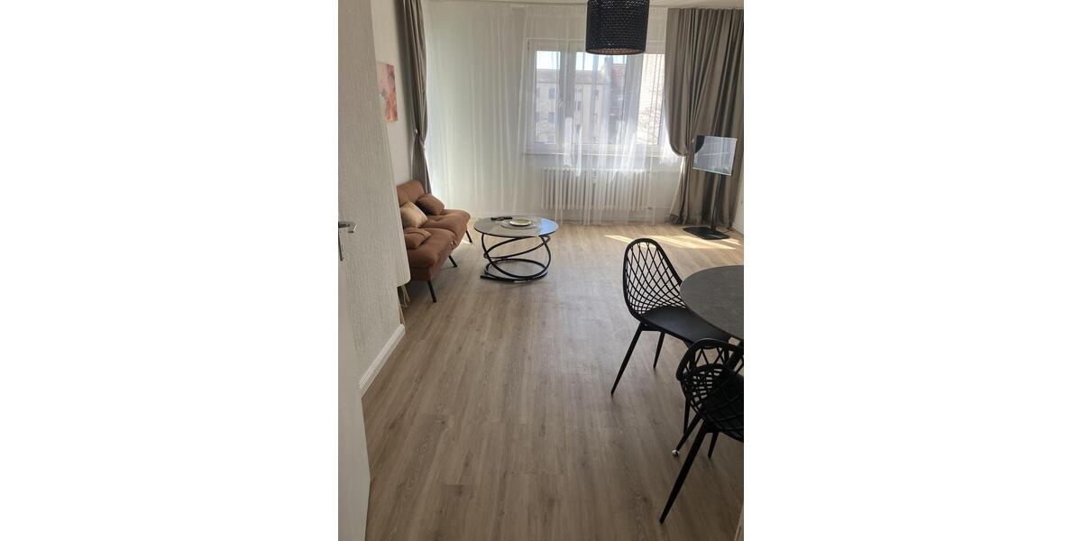 Dachgeschoßwohnung Berlin Spandau - 3 Zimmer, 82 m&sup2;, 1.350&euro; | Angebot:26660611