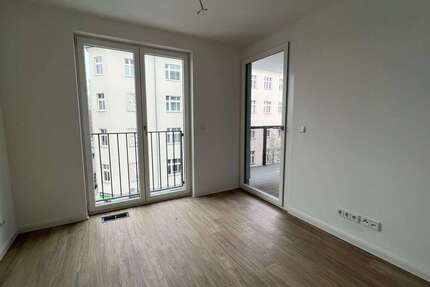 Wohnung Berlin Friedrichshain - 4 Zimmer, 67 m&sup2;, 1.870&euro; | Angebot:26126682