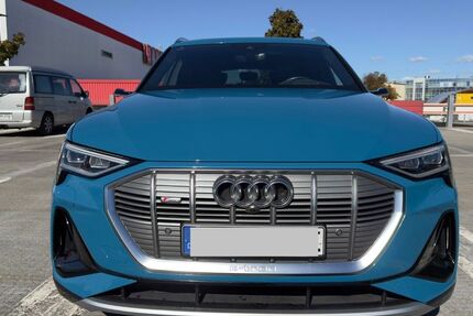 Audi e-tron 40.768 km 37.100 &euro; Berlin 13158