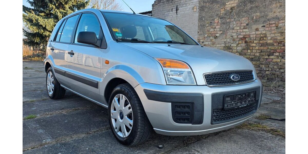 Ford Fusion 178.892 km 2.950 &euro; Fredersdorf - Vogelsdorf 15370