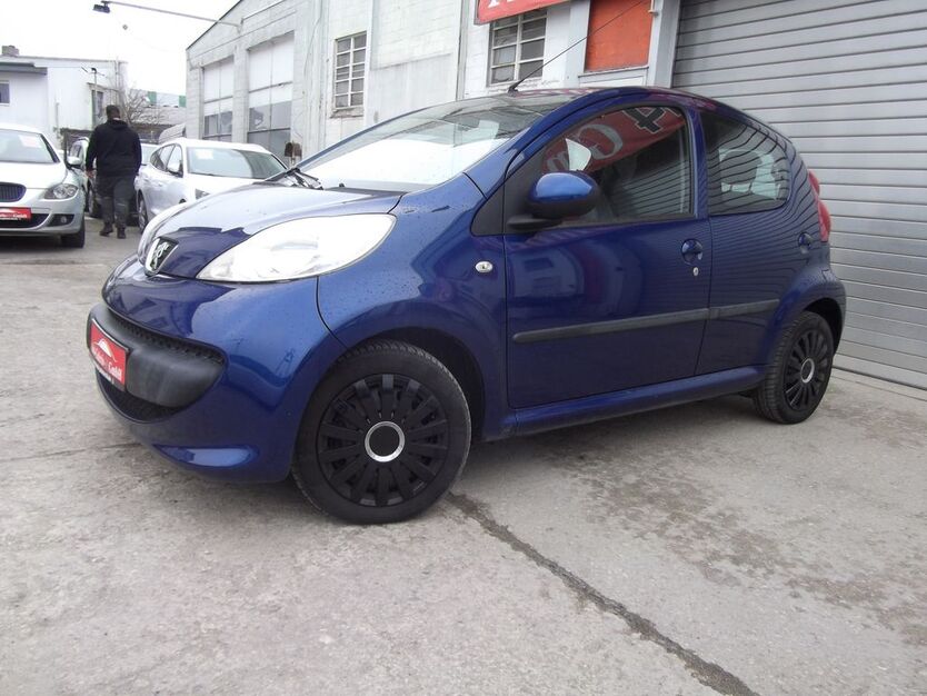 Peugeot 107 98.500 km 4.899 € Berlin 12277