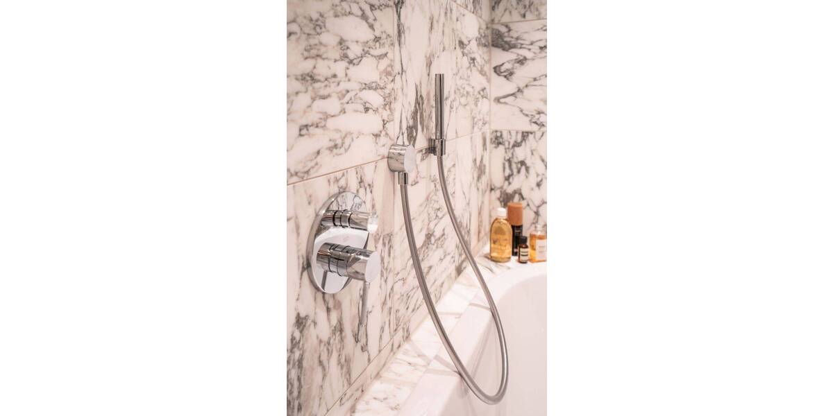 Etagenwohnung Berlin Mitte - 2 Zimmer, 94 m&sup2;, 1.350.000&euro; | Angebot:25709970