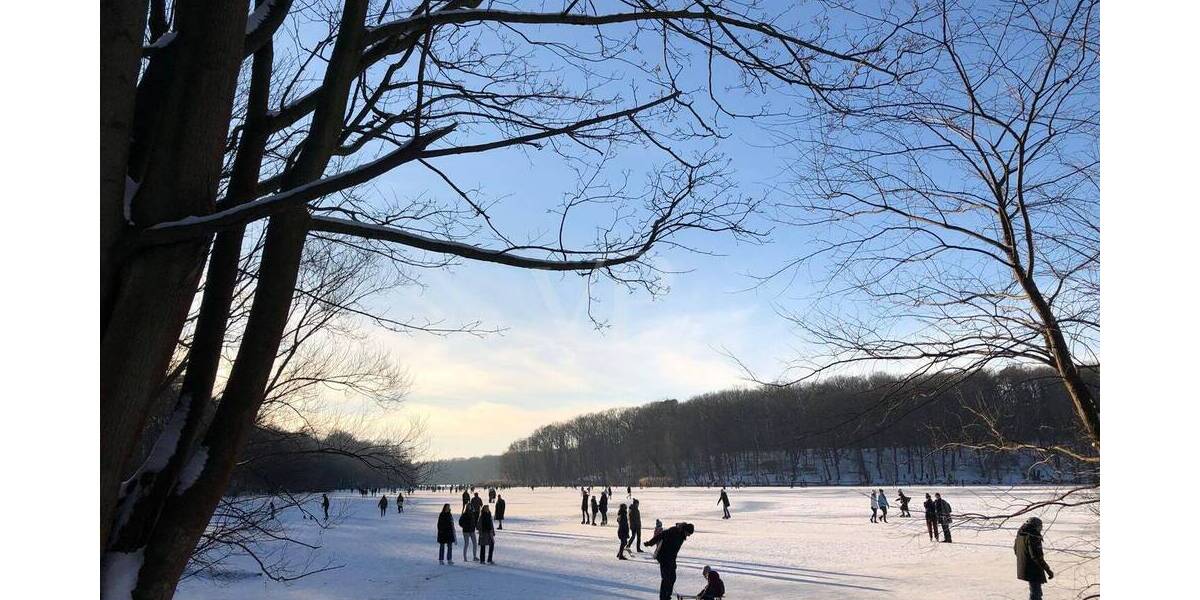 Etagenwohnung Berlin / Nikolassee Nikolassee - 2 Zimmer, 83 m&sup2;, 2.599&euro; | Angebot:23976379