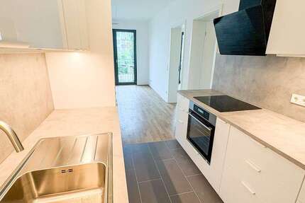 Wohnung zum Mieten in Berlin 2.050 € 97.37 m² 4 zimmer