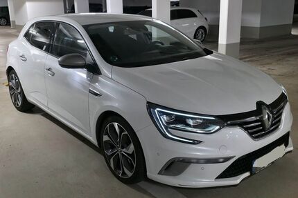 Renault Megane 88.000 km 15.900 &euro; Berlin 13599
