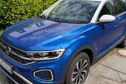 VW T-Roc 2.321 km 30.600 &euro; Berlin 12277