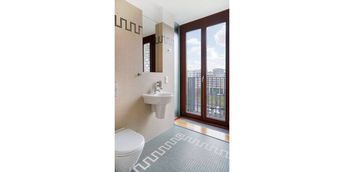 Etagenwohnung Berlin Mitte - 4 Zimmer, 167 m&sup2;, 3.040&euro; | Angebot:26018507