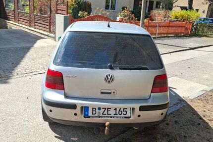 VW Golf 98.400 km 750 &euro; Kleinmachnow 14532