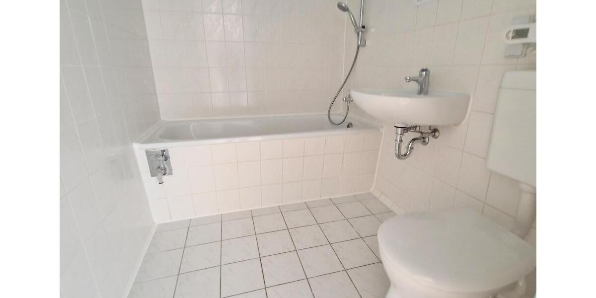 Etagenwohnung Berlin Marzahn-Hellersdorf - 3 Zimmer, 75 m&sup2;, 551&euro; | Angebot:26664167