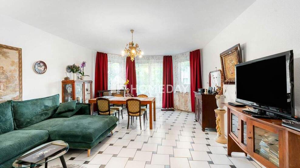 Stilvolles 5-Zimmer-Reihenendhaus mit besonderer Architektur und schönem Garten in Frohnau 5 zimmer