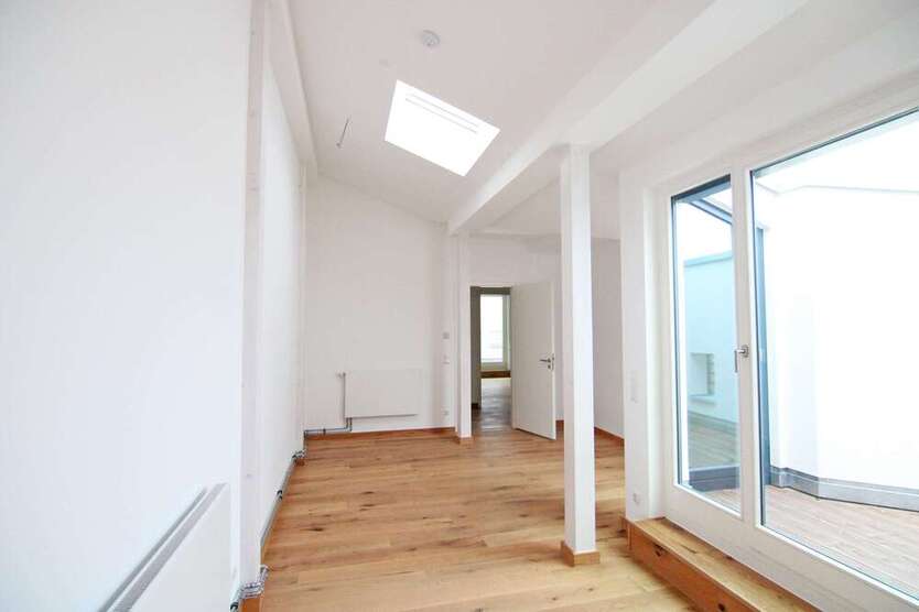 Wohnung zum Mieten in Berlin 1.899 € 79.32 m²