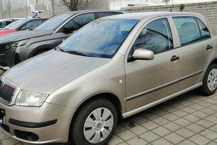 Skoda Fabia 92.000 km 2.600 &euro; Schönefeld OT-Waltersdorf 12529