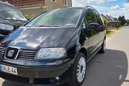 Seat Alhambra 199.687 km 3.599 € Grünheide 15537