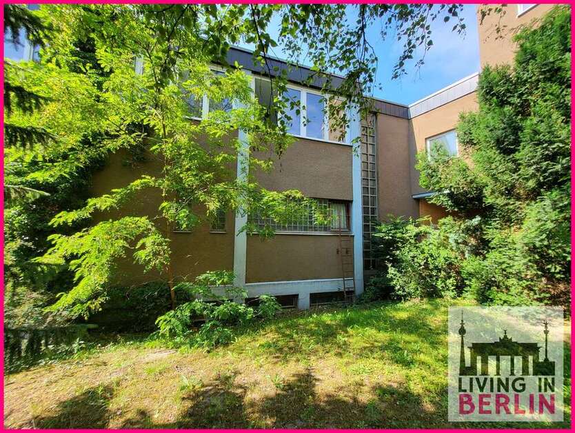 Büro in Berlin 1.899 € 129.88 m²