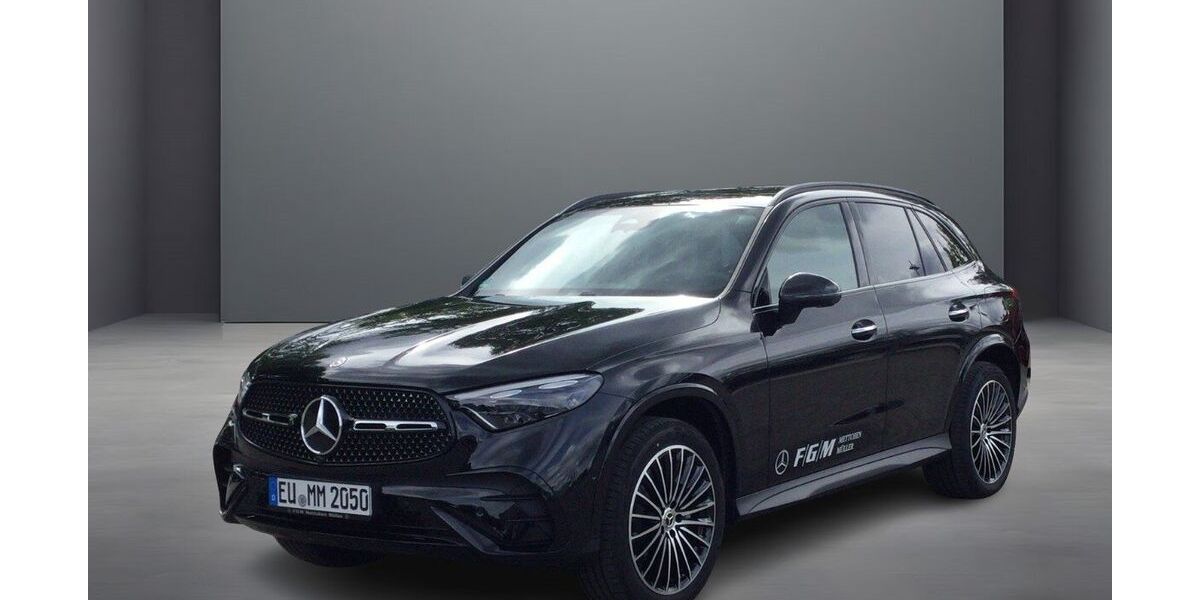 Mercedes-Benz GLC 300 9.900 km 65.890 &euro; Erkner 15537
