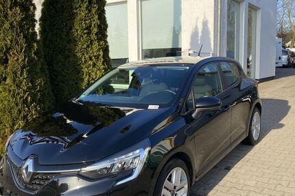 Renault Clio 32.975 km 14.990 &euro; Borgsdorf 16556