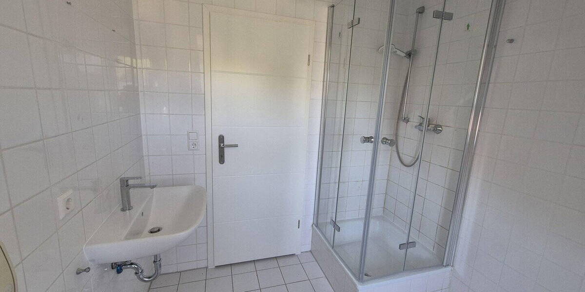 Etagenwohnung Neuenhagen bei Berlin - 2 Zimmer, 44 m&sup2;, 179.000&euro; | Angebot:26376997