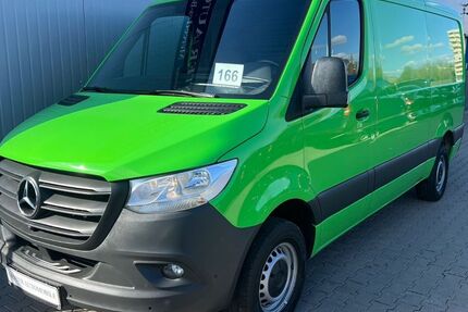 Mercedes-Benz Sprinter 123.692 km 21.999 &euro; Berlin 13055