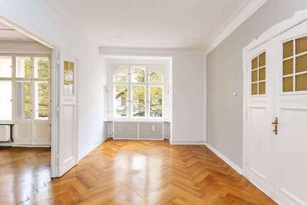 Wohnung zum Kaufen in Berlin 899.000 € 137.31 m² 5 zimmer