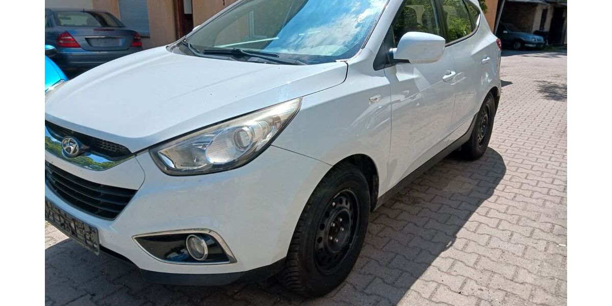 Hyundai TUCSON 256.000 km 4.790 &euro; Berlin-Mariendorf 12109