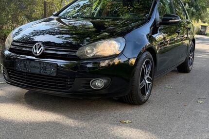 VW Golf 146.000 km 4.500 &euro; Potsdam 14480