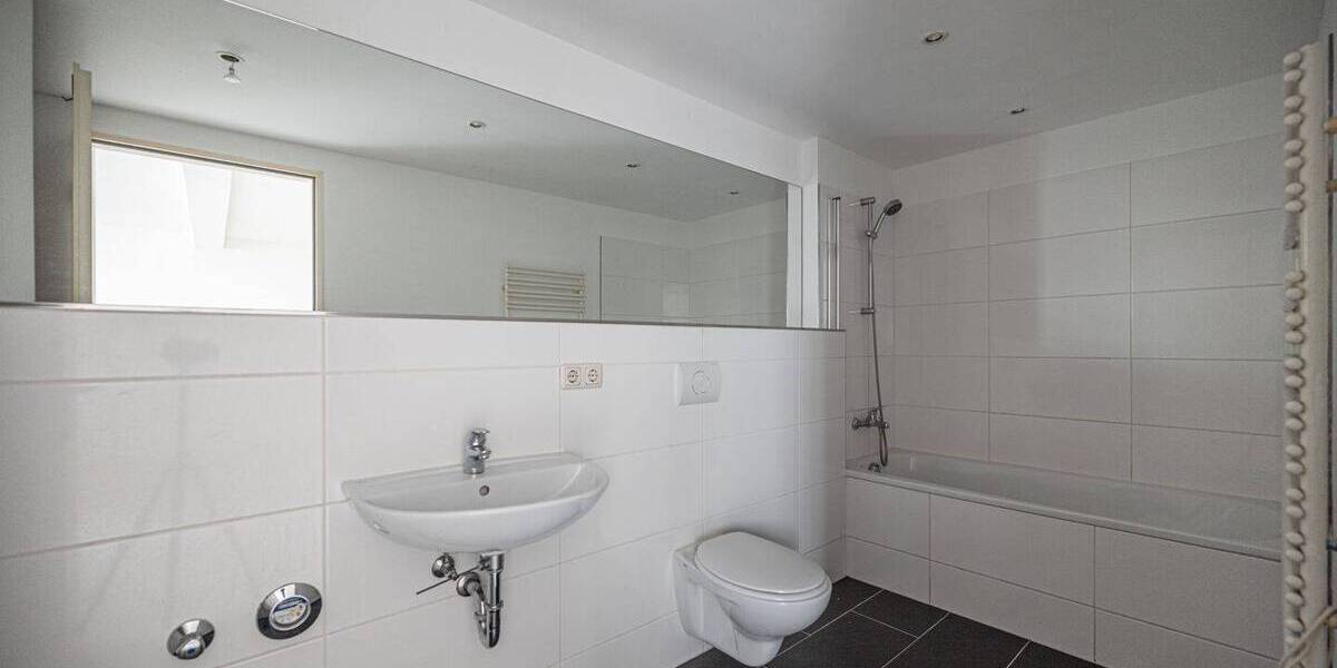 Etagenwohnung Berlin Lichtenberg - 4 Zimmer, 100 m&sup2;, 500.000&euro; | Angebot:26549955