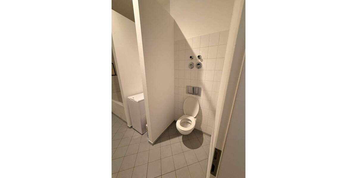 Etagenwohnung Berlin Köpenick - 2 Zimmer, 79 m&sup2;, 1.264&euro; | Angebot:25700241