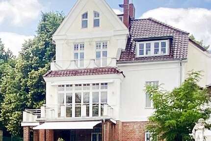 Haus Berlin Treptow-Köpenick - 9 Zimmer, 337 m&sup2;, 2.499.000&euro; | Angebot:26117899