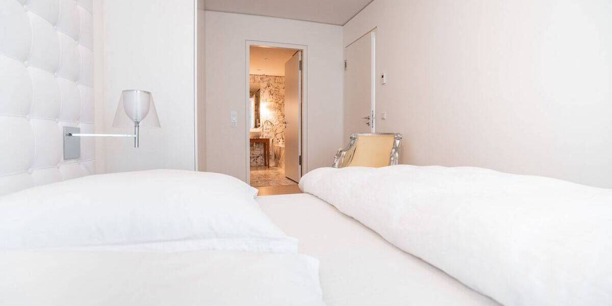 Etagenwohnung Berlin Mitte - 2 Zimmer, 94 m&sup2;, 1.350.000&euro; | Angebot:25709970