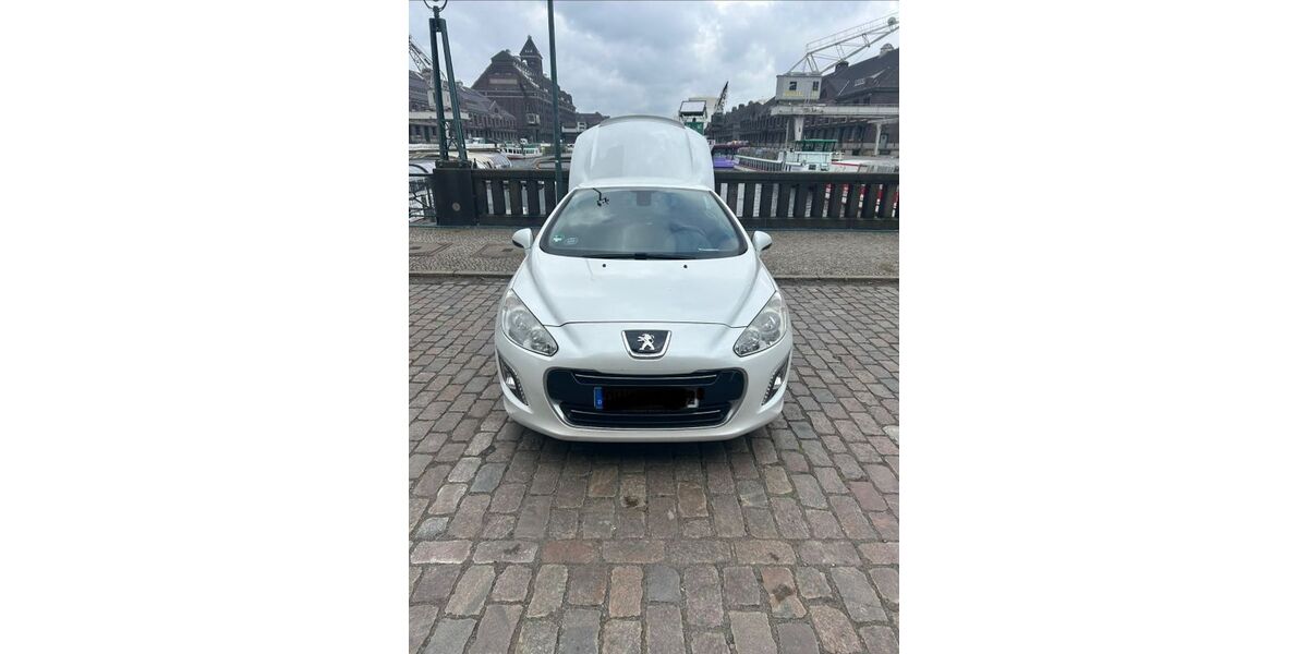Peugeot 308 136.000 km 5.800 &euro; Hohen Neuendorf 16540