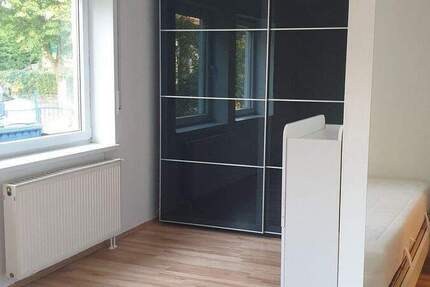 Wohnung Berlin Kaulsdorf - 2 Zimmer, 66 m&sup2;, 1.199&euro; | Angebot:25666378