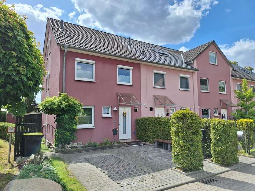 Haus zum Kaufen in Rüdersdorf bei Berlin 385.000 € 112 m² 4 zimmer