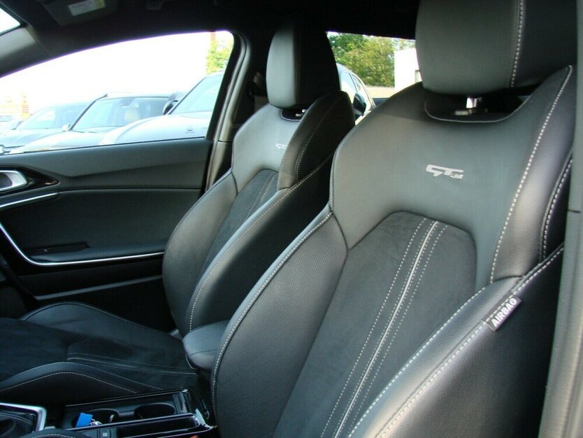 Kia ProCeed 1.5 T-GDi GT-line ACC Bi-LED Navi Kamera 31.539 km 25.980 € Falkensee 14612