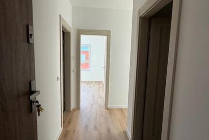 Wohnung Berlin Marzahn-Hellersdorf - 2 Zimmer, 50 m&sup2;, 1.000&euro; | Angebot:25767932