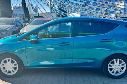 Ford Fiesta 88.080 km 9.490 &euro; Königs Wusterhausen - OT Niederlehme 15713